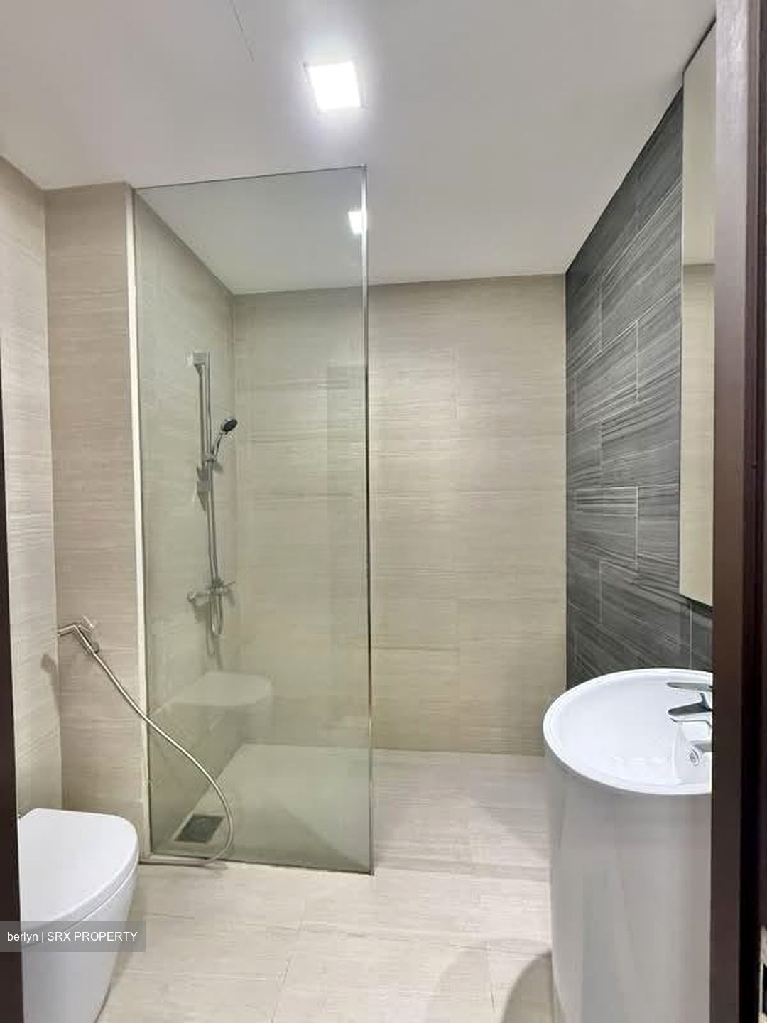 THE BROOKS I & II (D26), Apartment #564247421